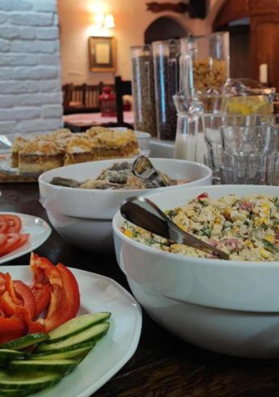 Gosciniec Malinowka Bed & Breakfast Krzeszna Ngoại thất bức ảnh