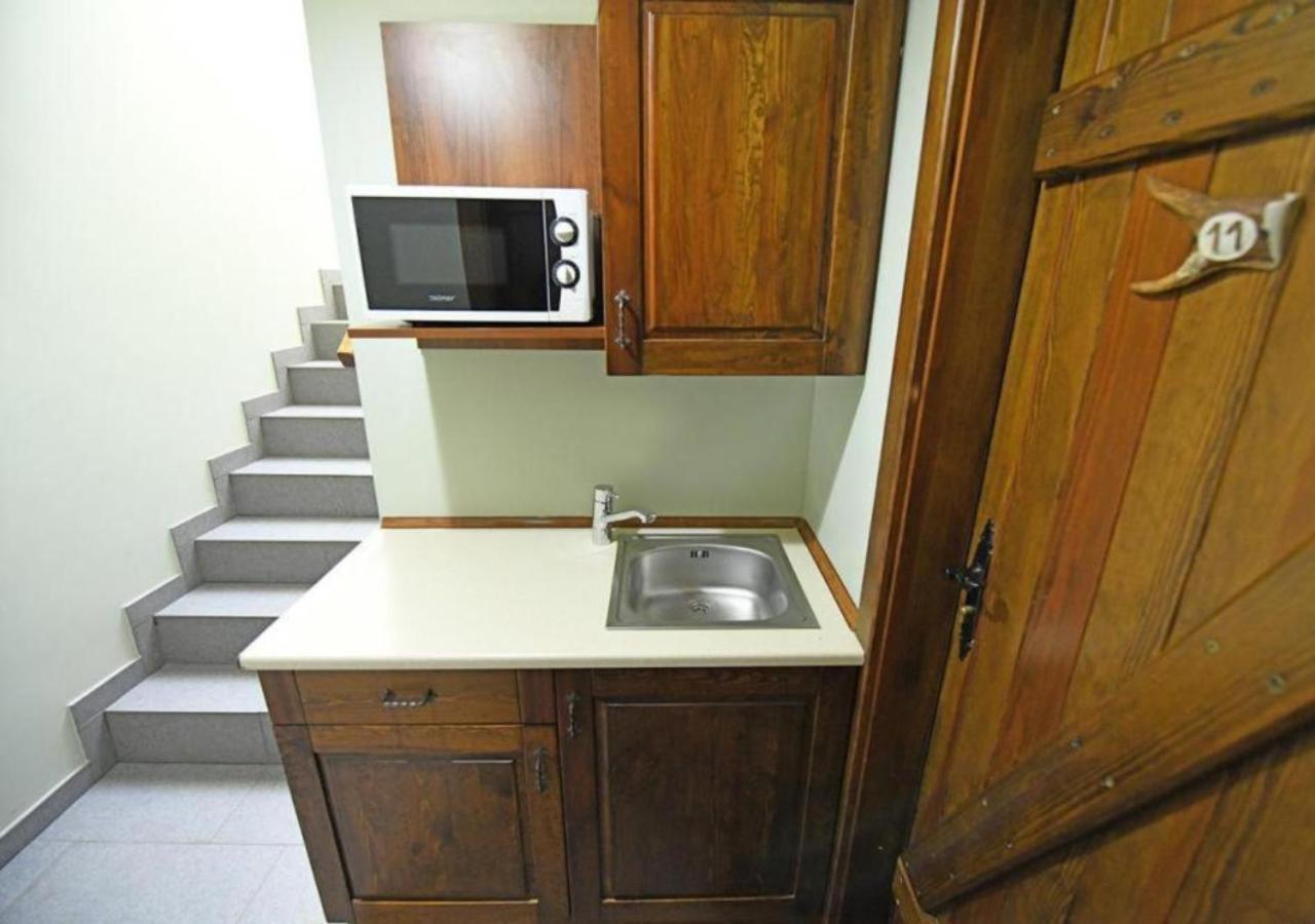 Gosciniec Malinowka Bed & Breakfast Krzeszna Ngoại thất bức ảnh